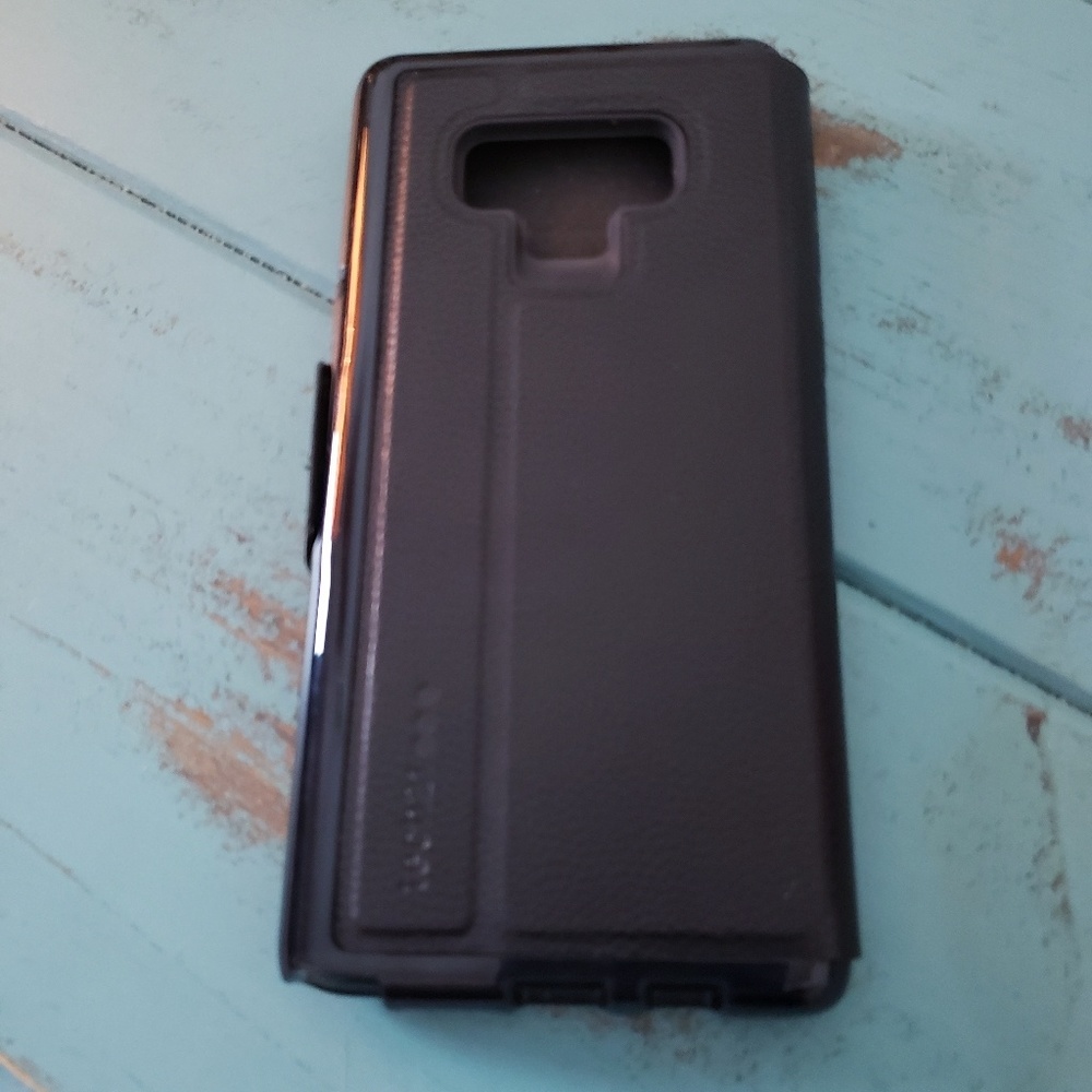 Tech21 Note 9 Phone Case Black